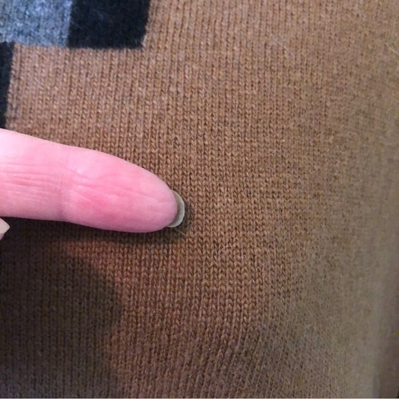 VINTAGE Aquascutum Colour Block Knit Wool Crew Neck Sweater - Picture 3 of 8